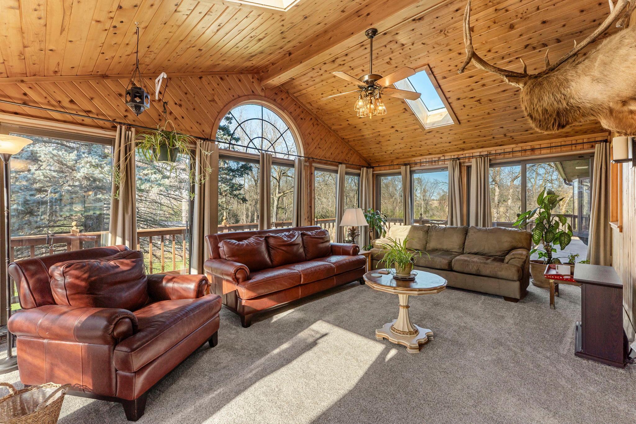 12131 Fernbrook Lane N