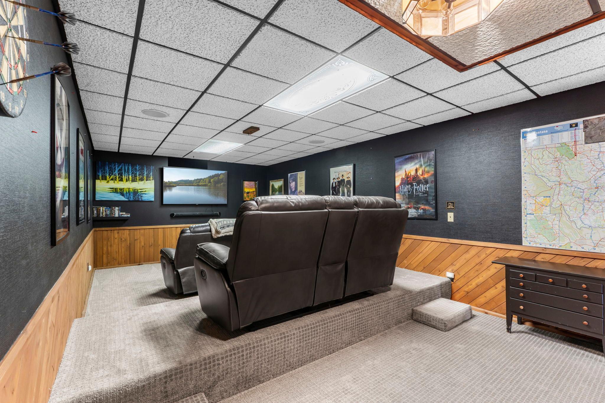 12131 Fernbrook Lane N