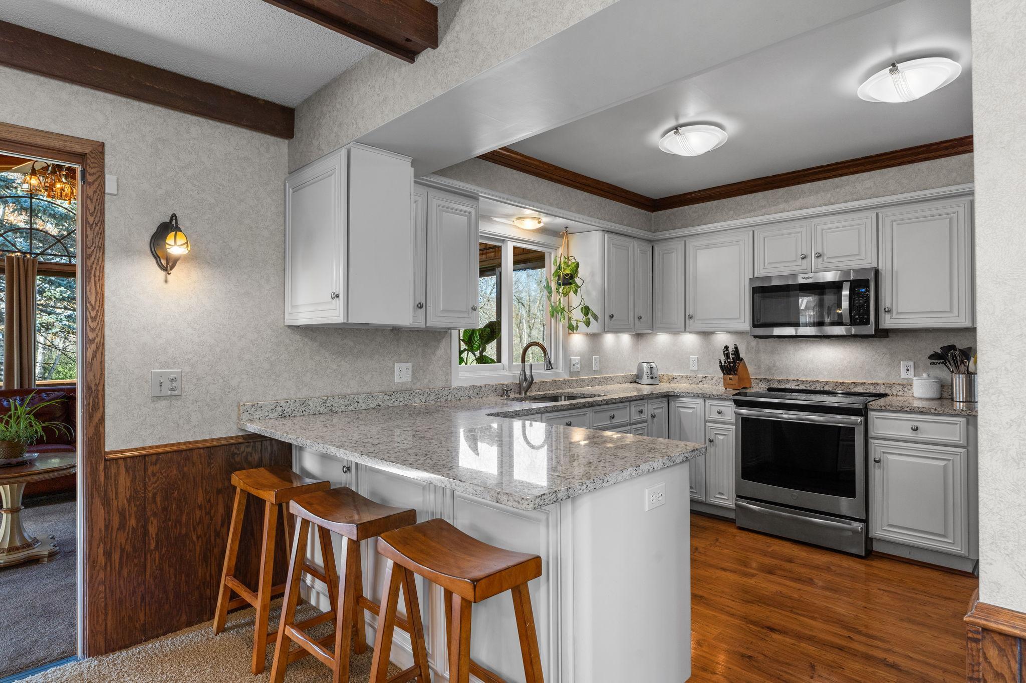 12131 Fernbrook Lane N