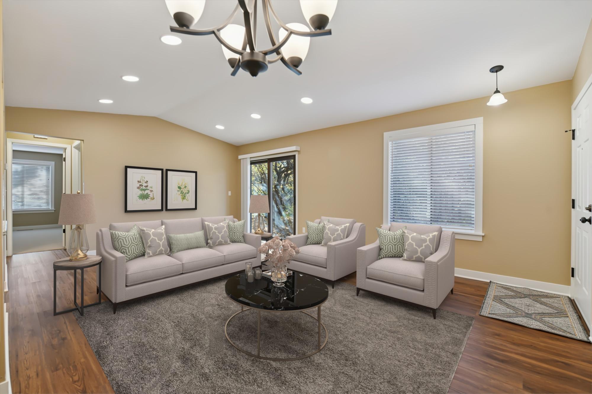 1150 Black Oaks Lane N