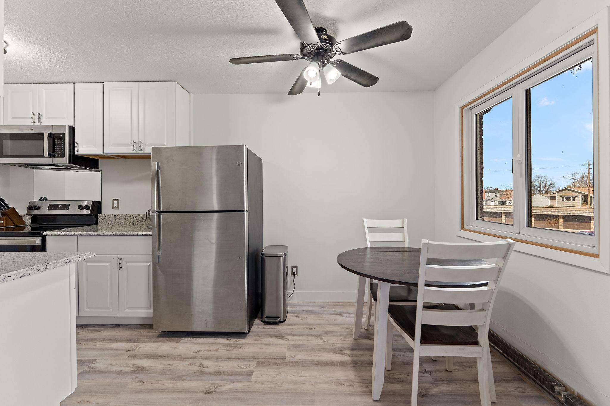 4407 Wilshire Boulevard Unit: 204