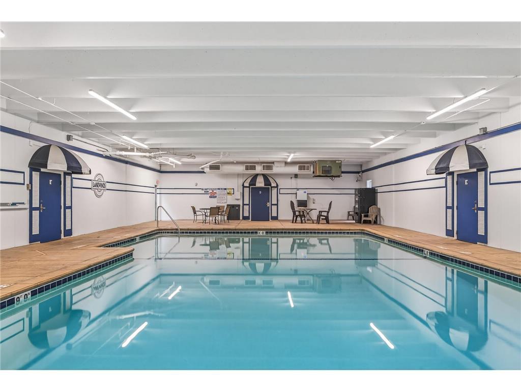 4407 Wilshire Boulevard Unit: 204