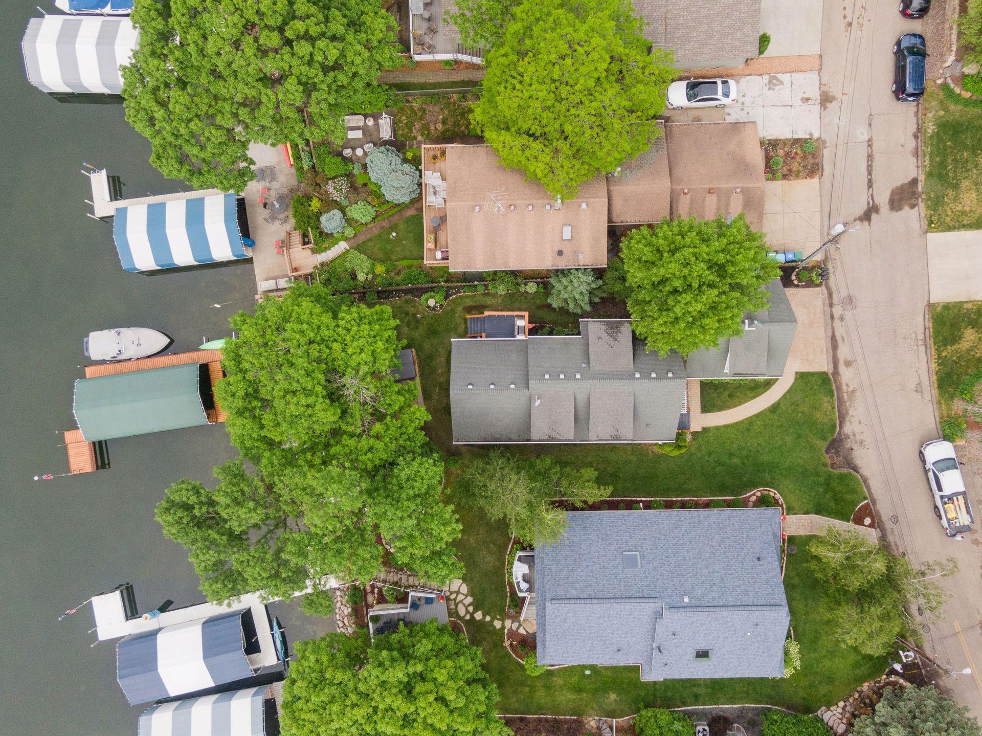 5125 Greenwood Circle