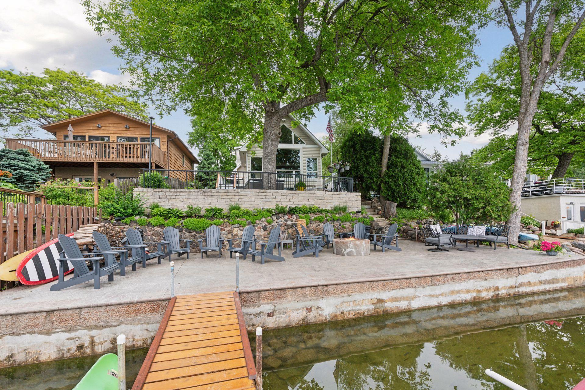 5125 Greenwood Circle