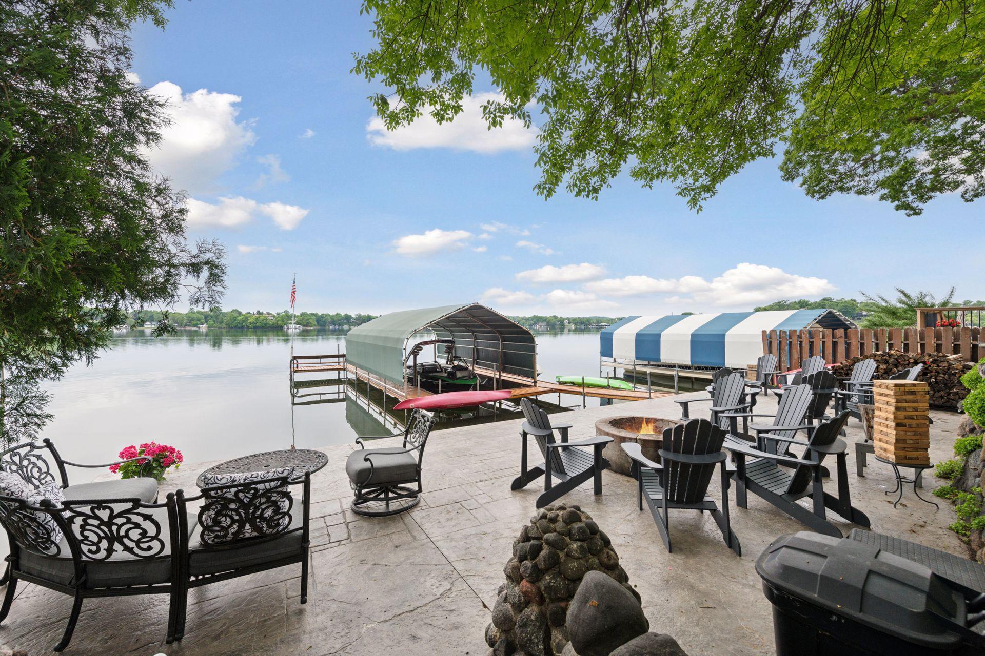 5125 Greenwood Circle