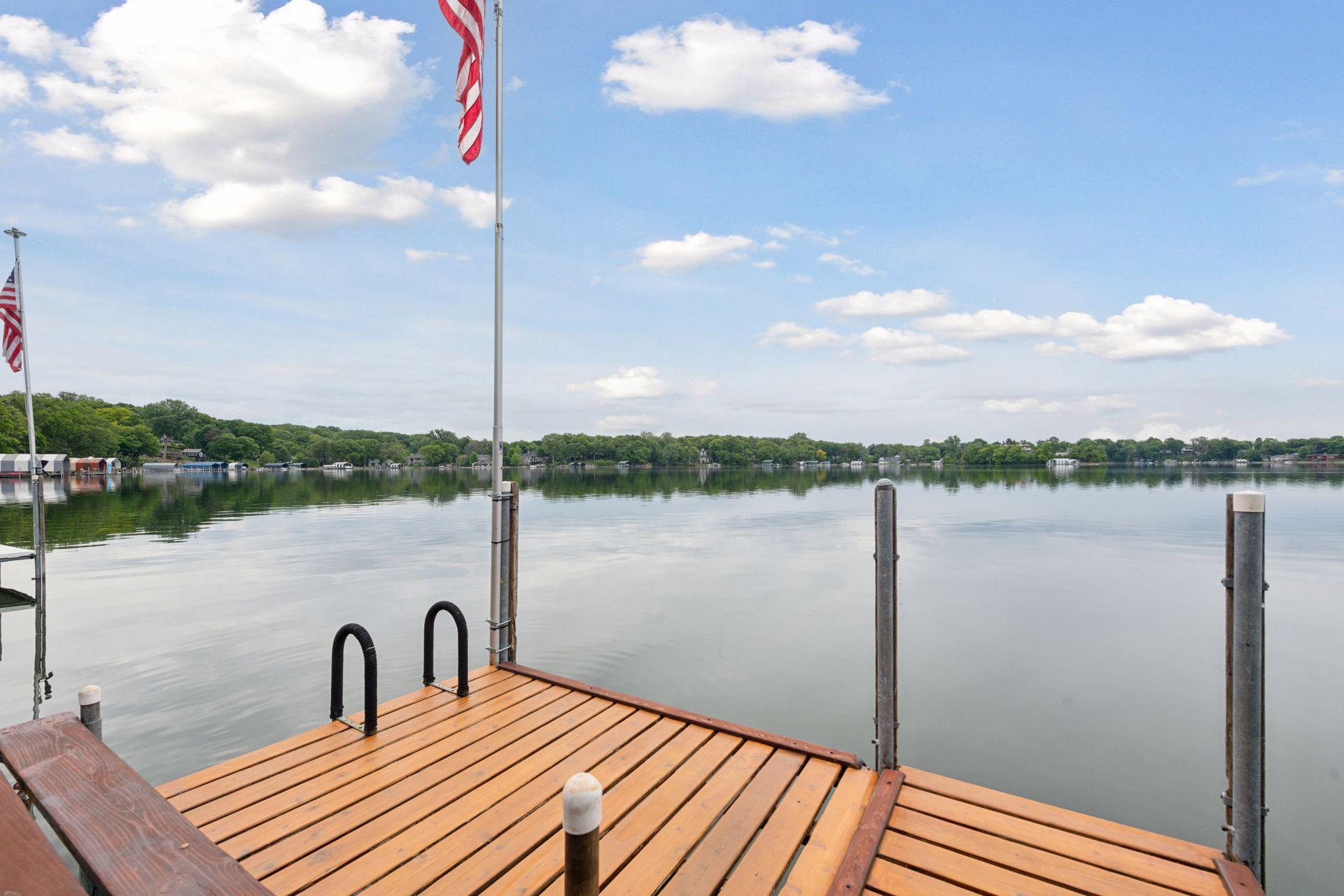 5125 Greenwood Circle