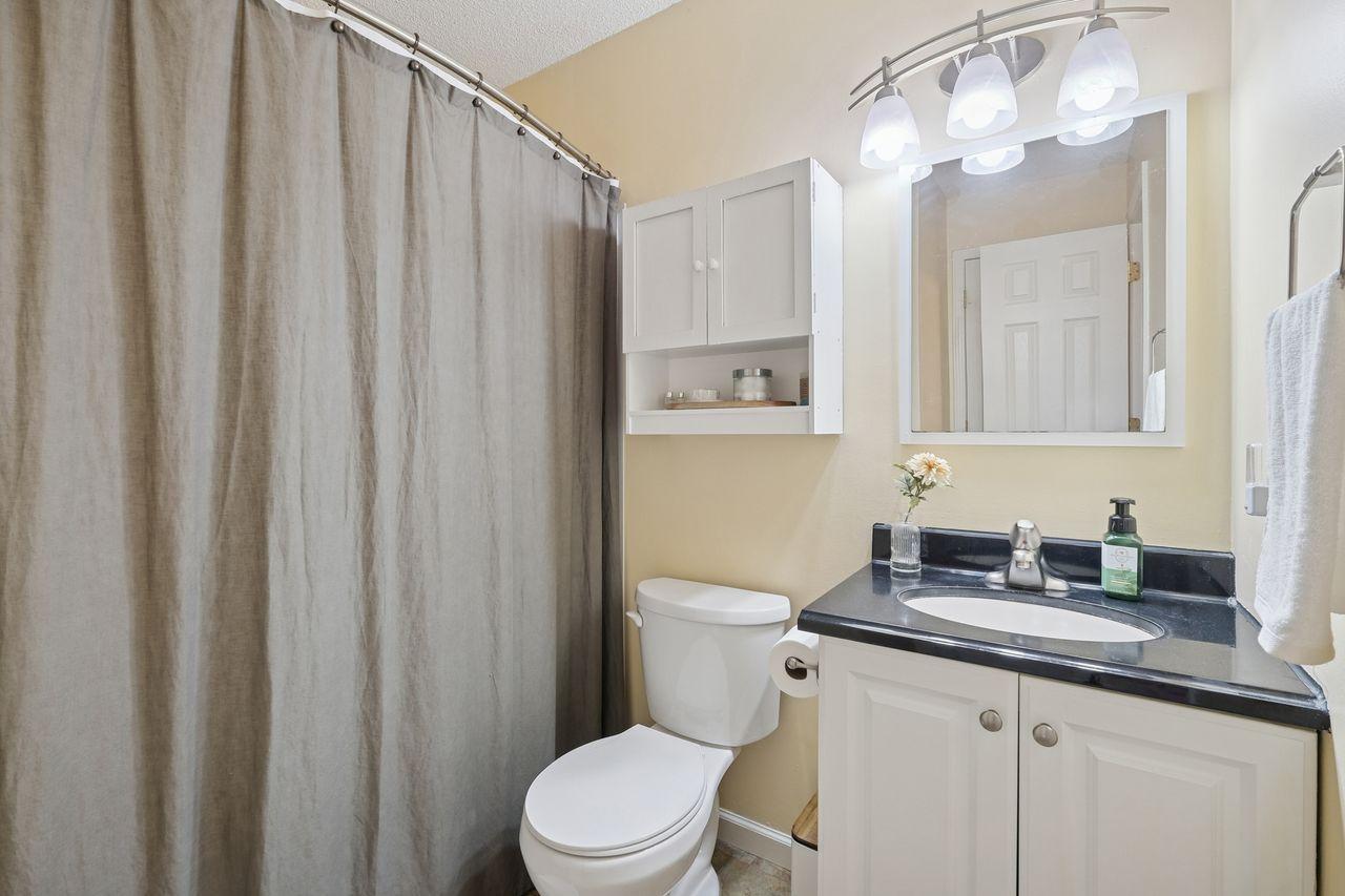 7824 Shingle Creek Drive