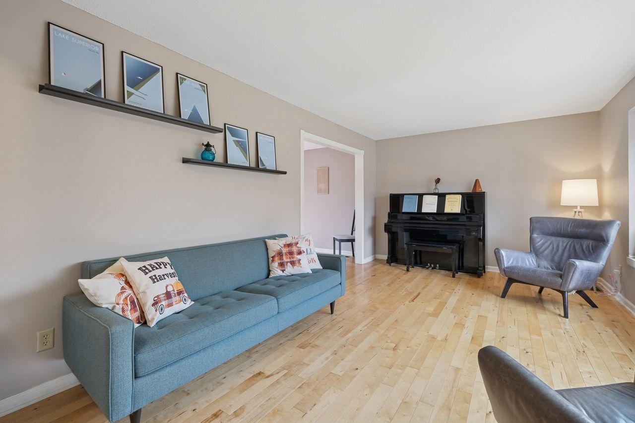 7824 Shingle Creek Drive