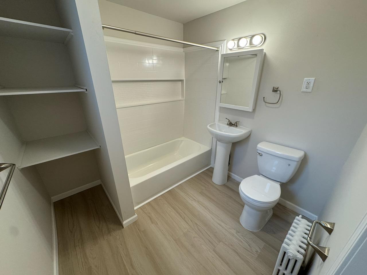 2410 Pierce Street NE