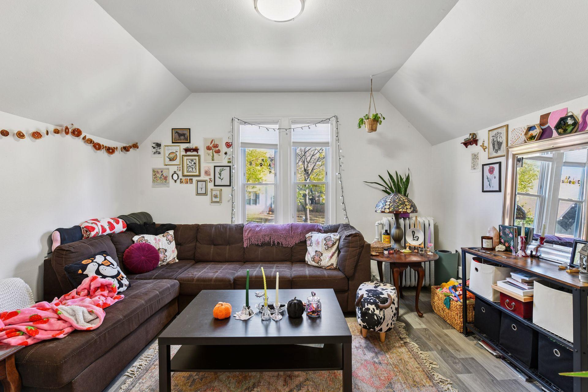 2410 Pierce Street NE