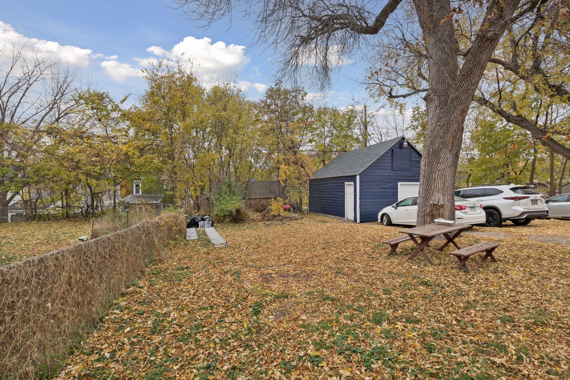 2410 Pierce Street NE