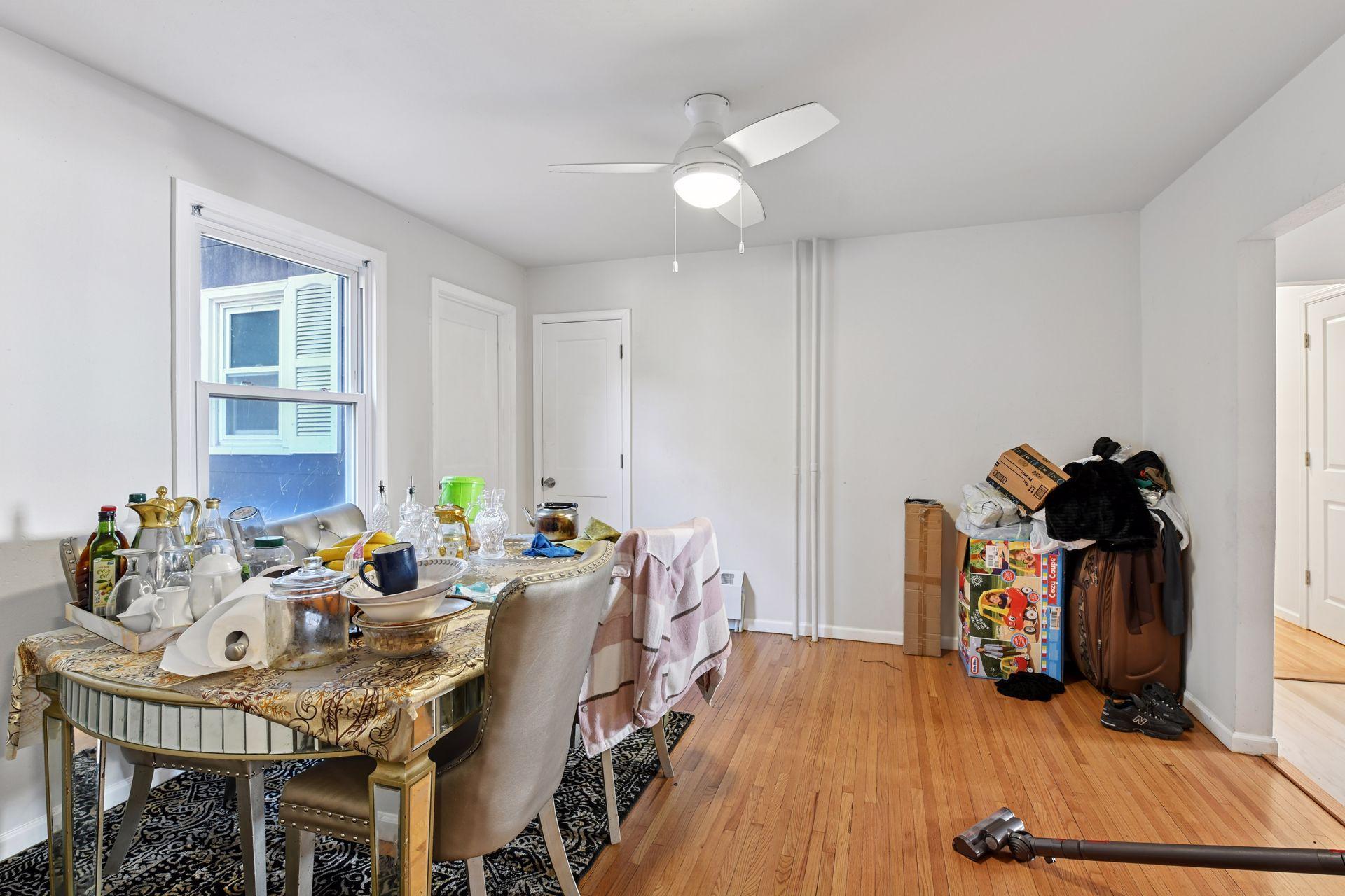 2410 Pierce Street NE