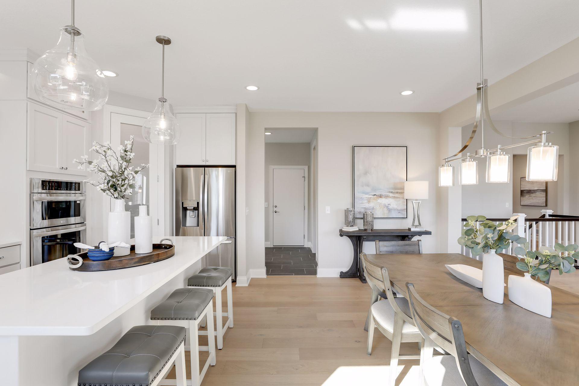 4641 Wolfberry Curve