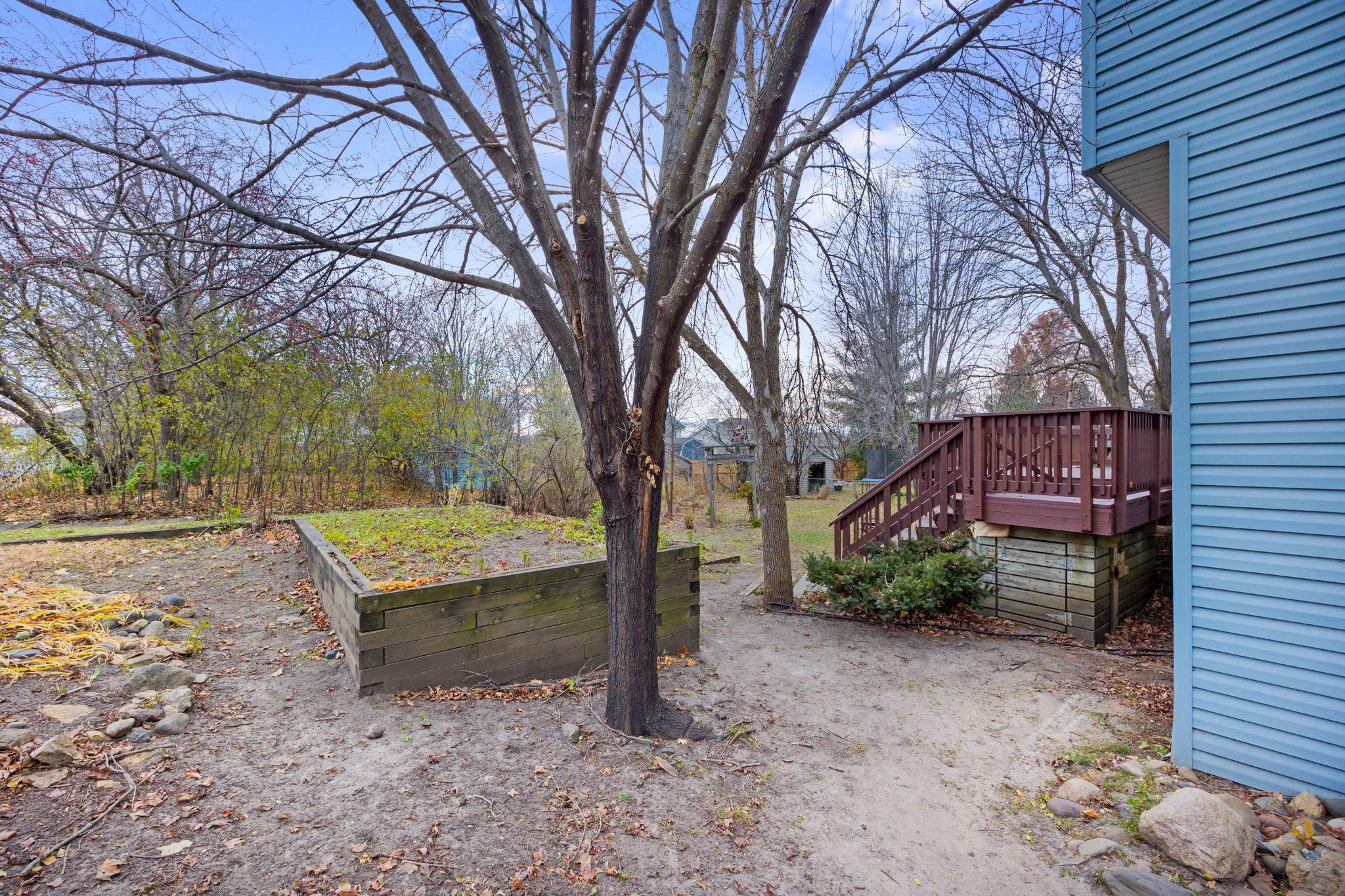 14030 Dartmouth Path