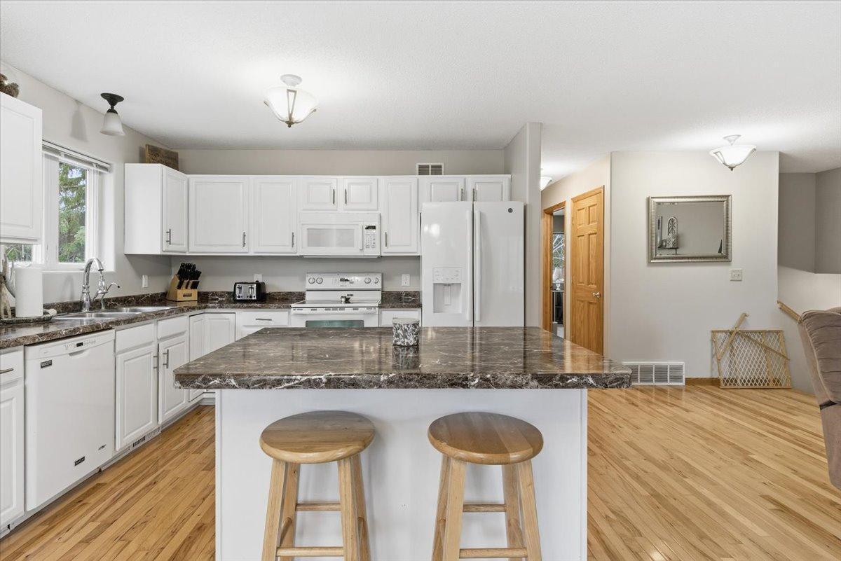 2157 Oak Ridge Road SW