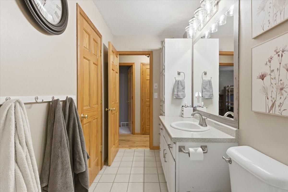 2157 Oak Ridge Road SW