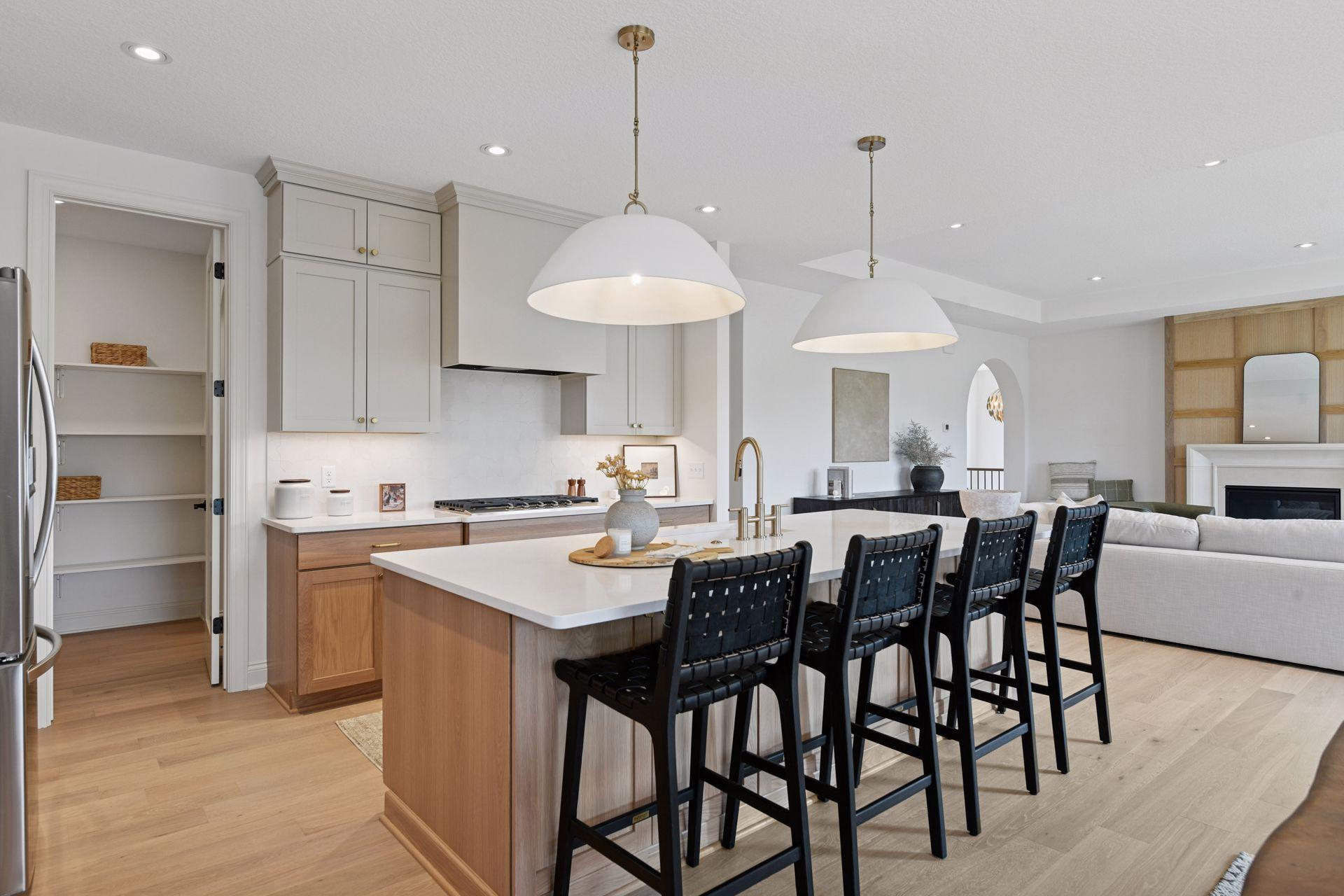 4564 Meadowview Lane