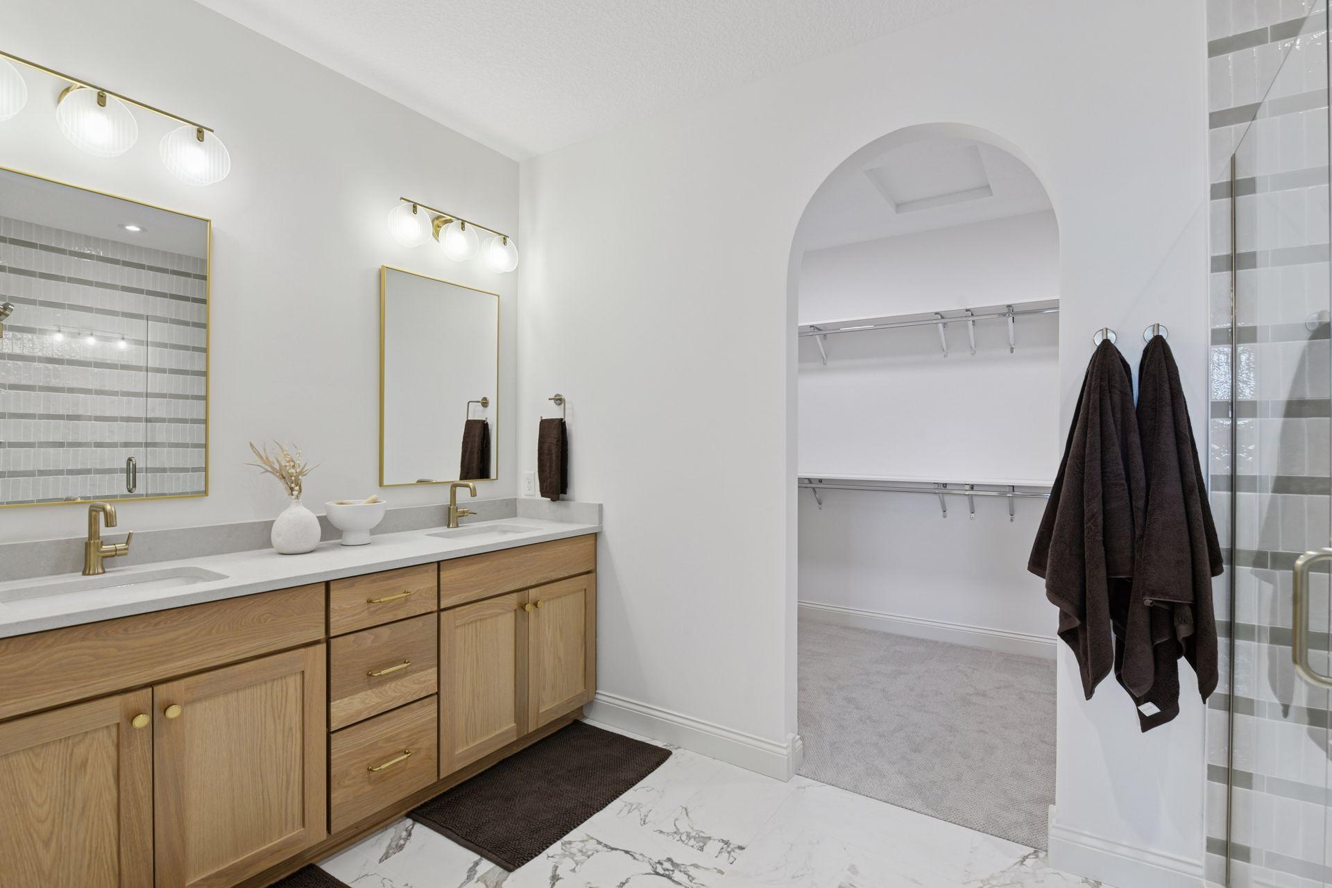 4564 Meadowview Lane