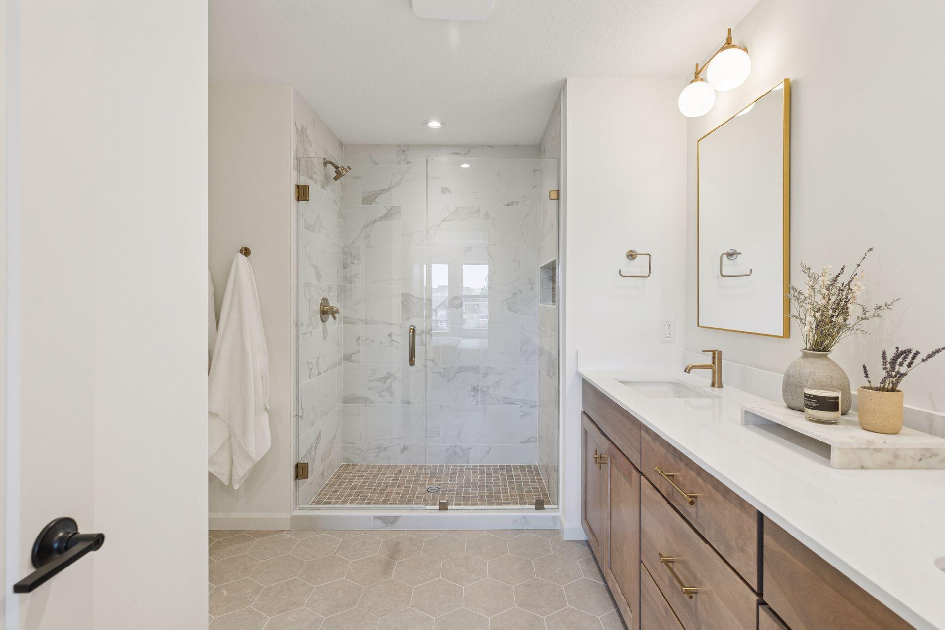 4633 Wolfberry Curve