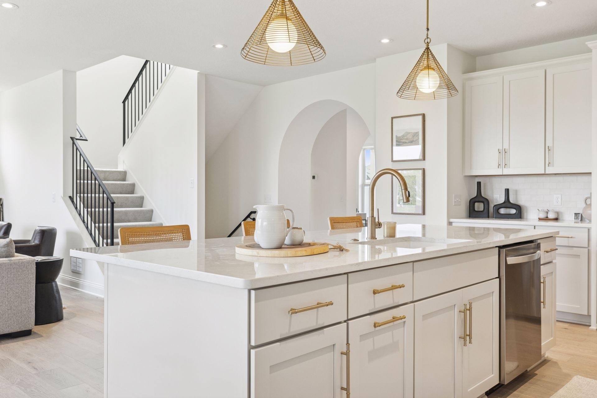 4633 Wolfberry Curve