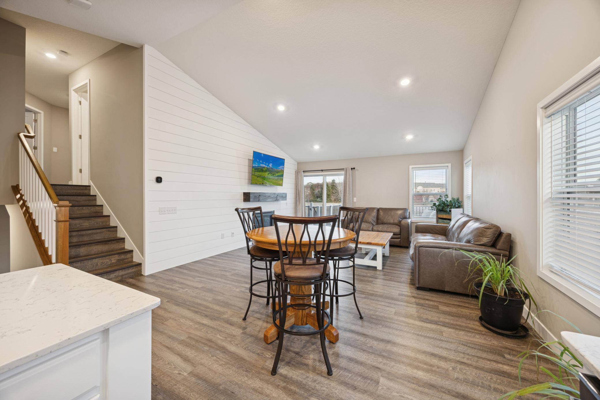 1336 Chestnut Circle