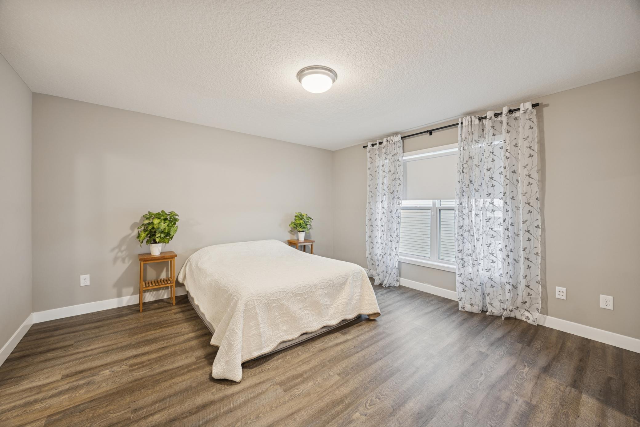 1336 Chestnut Circle