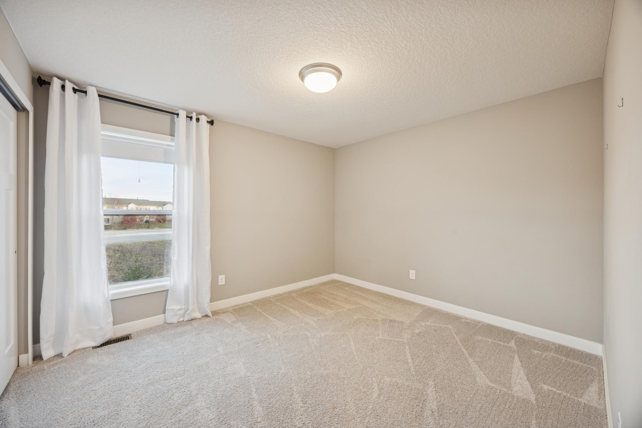 1336 Chestnut Circle