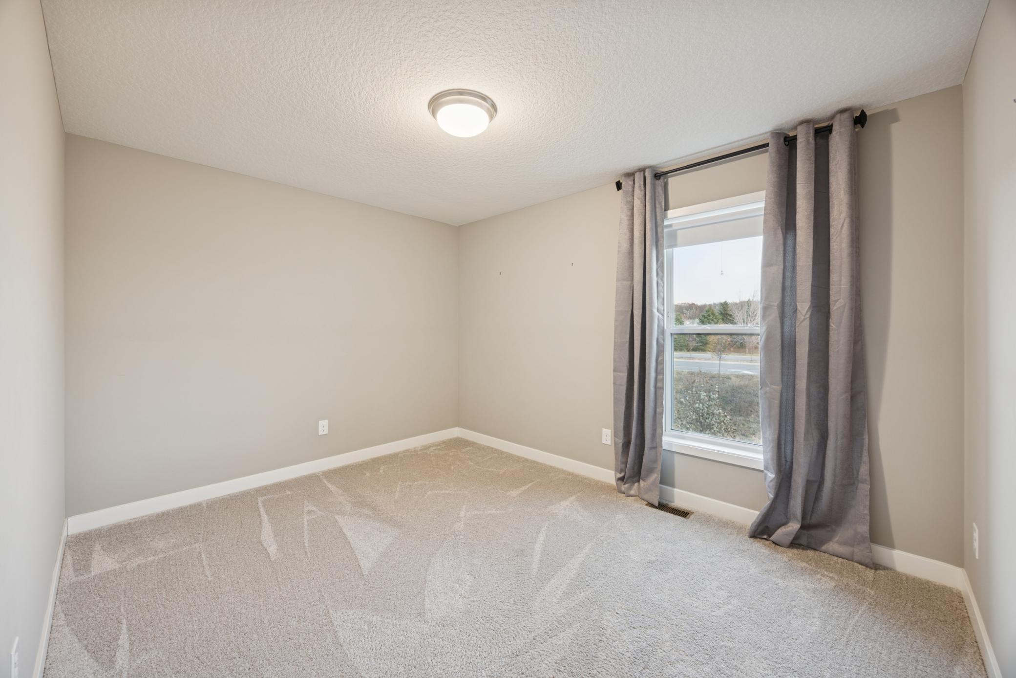 1336 Chestnut Circle