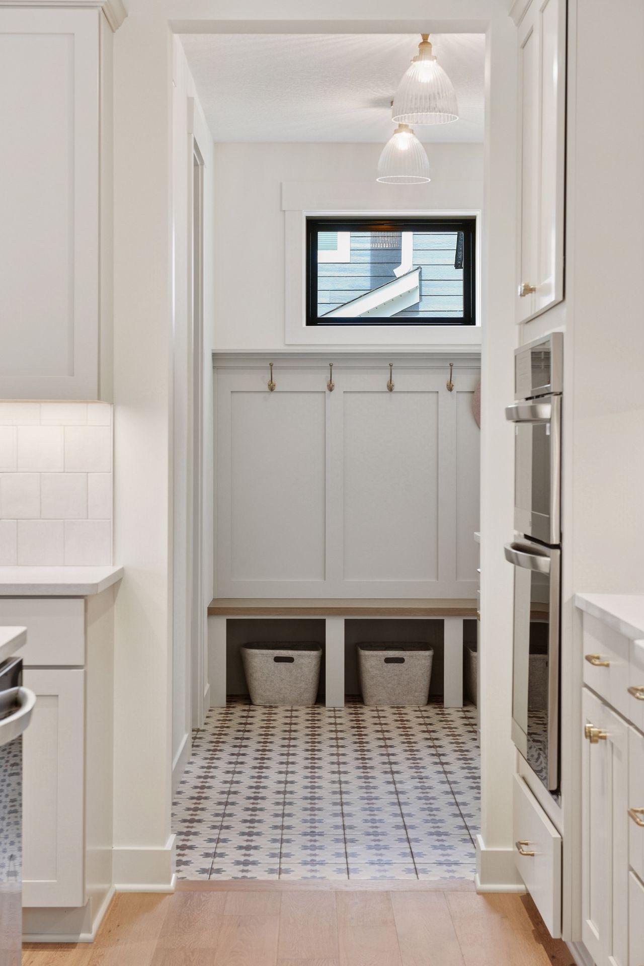 4649 Wolfberry Curve