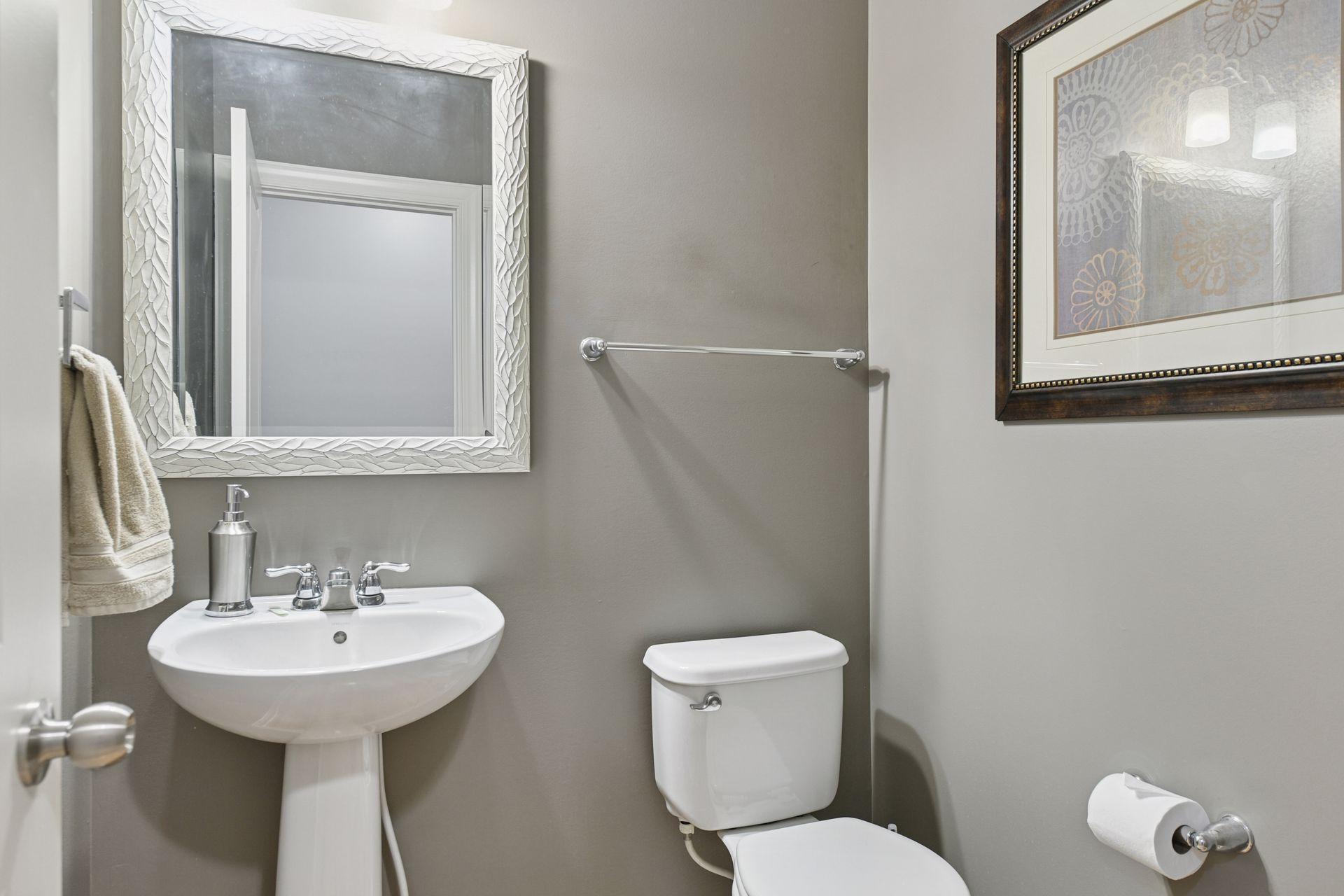 1056 Rosemary Circle