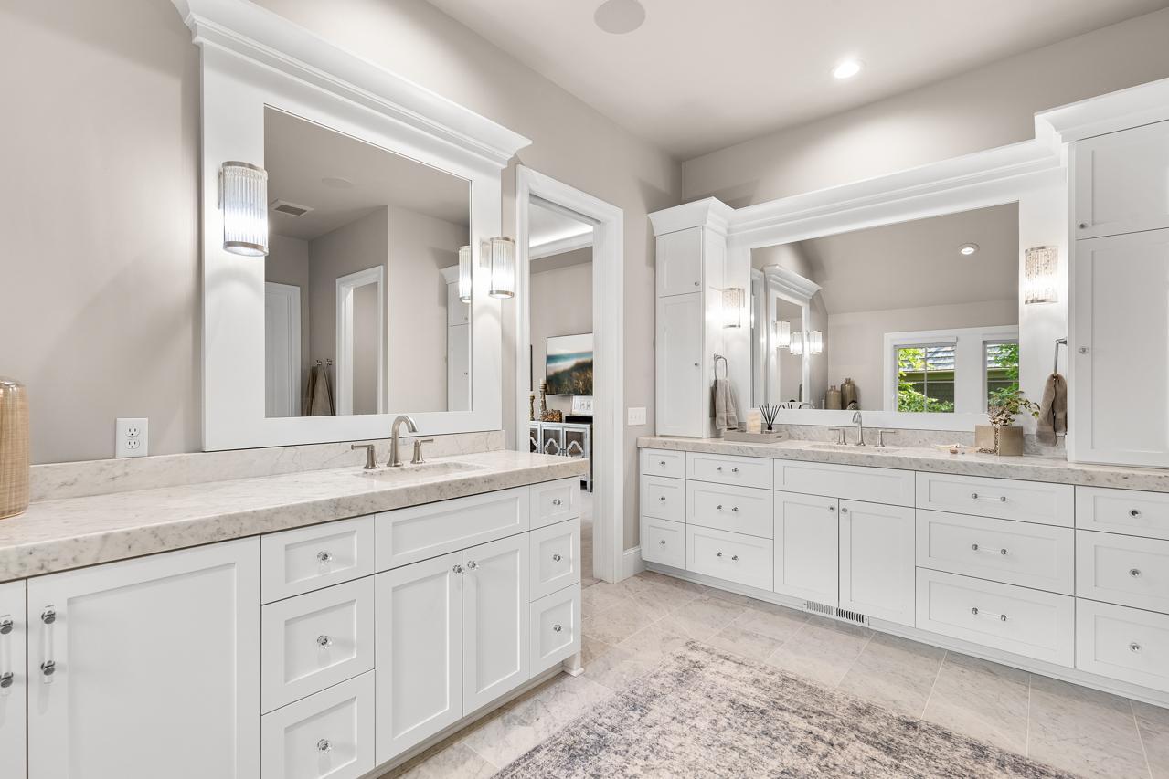 1595 Locust Hills Circle