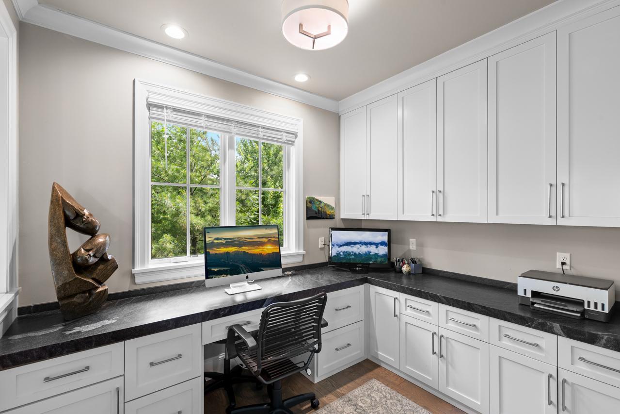 1595 Locust Hills Circle