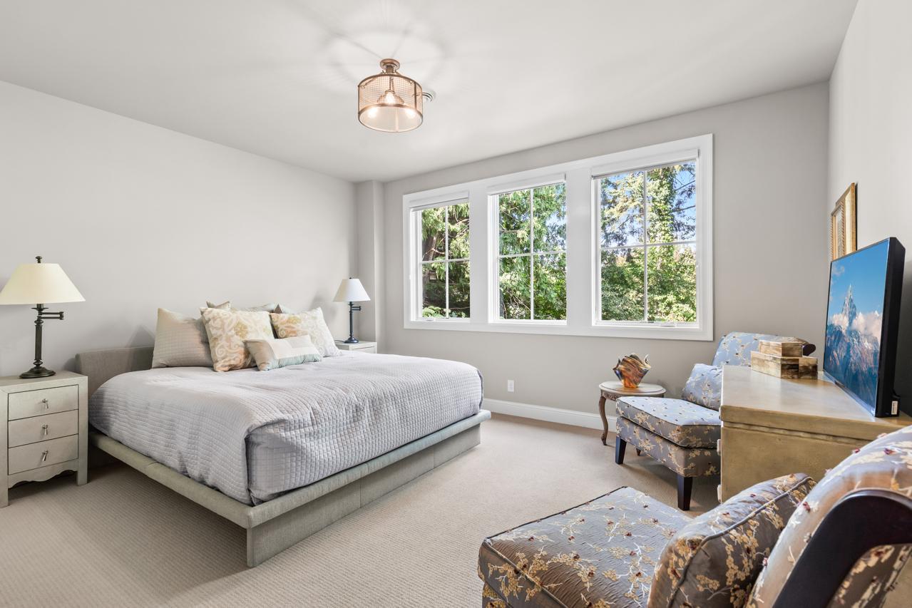 1595 Locust Hills Circle