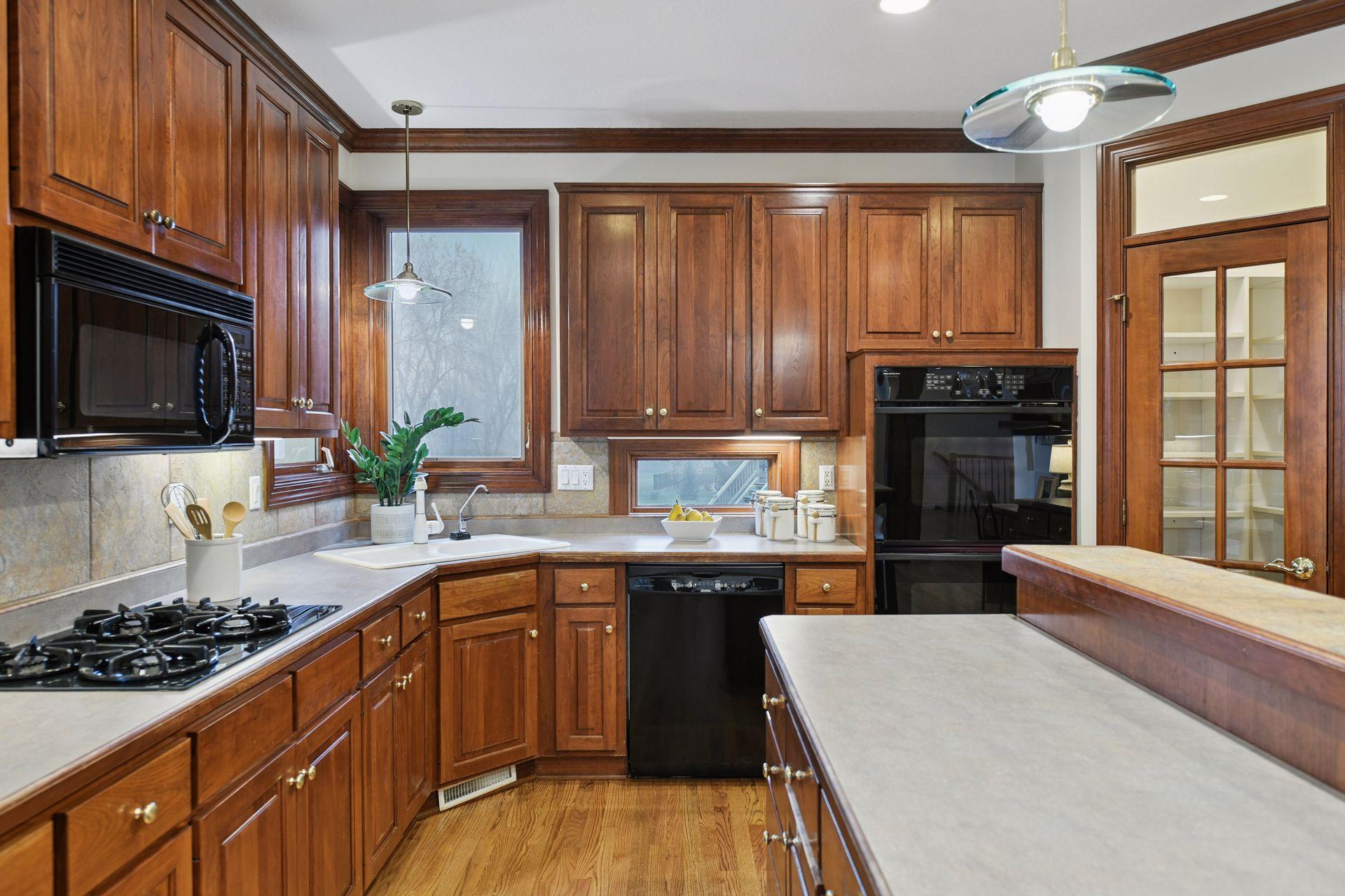 27740 Brynmawr Place