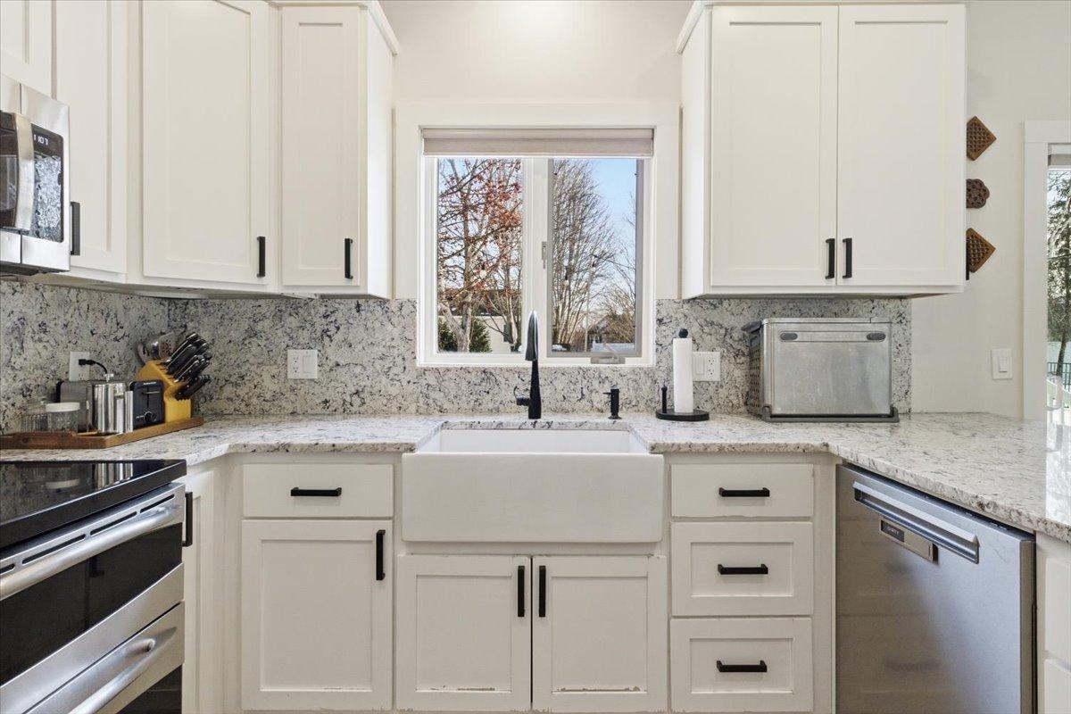 8925 Belvedere Drive