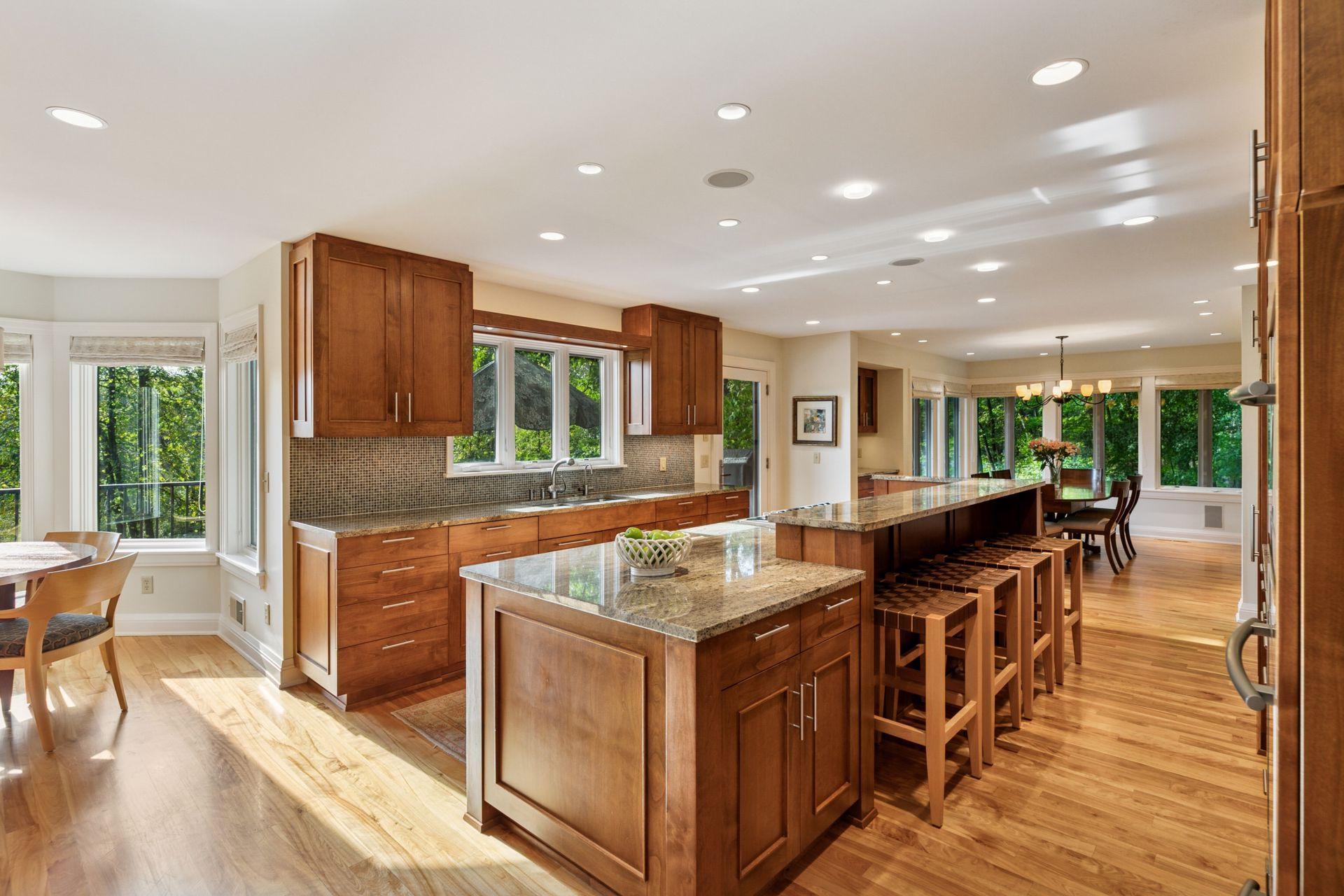 100 Black Oaks Lane N