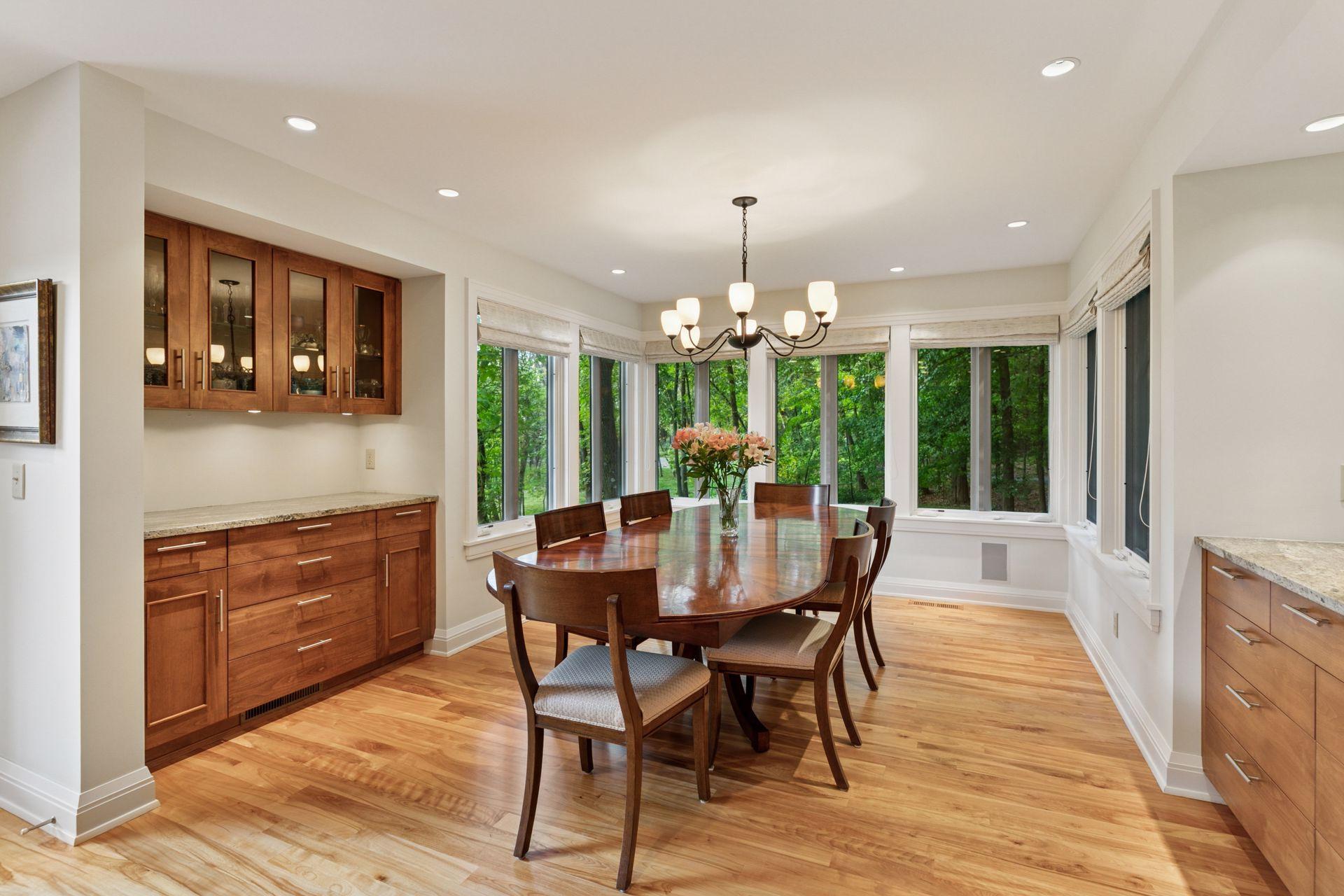 100 Black Oaks Lane N