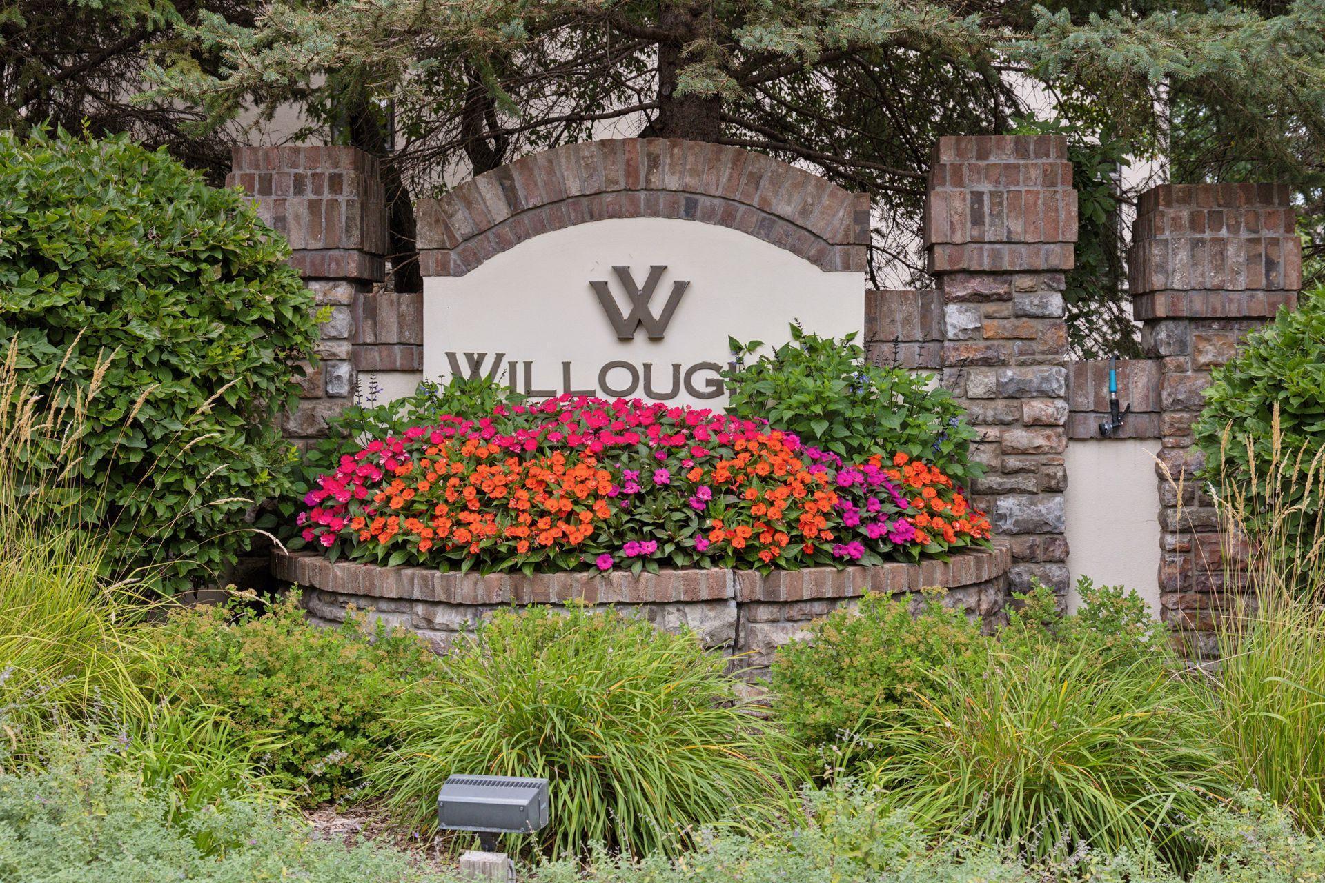 101 Willoughby Way E