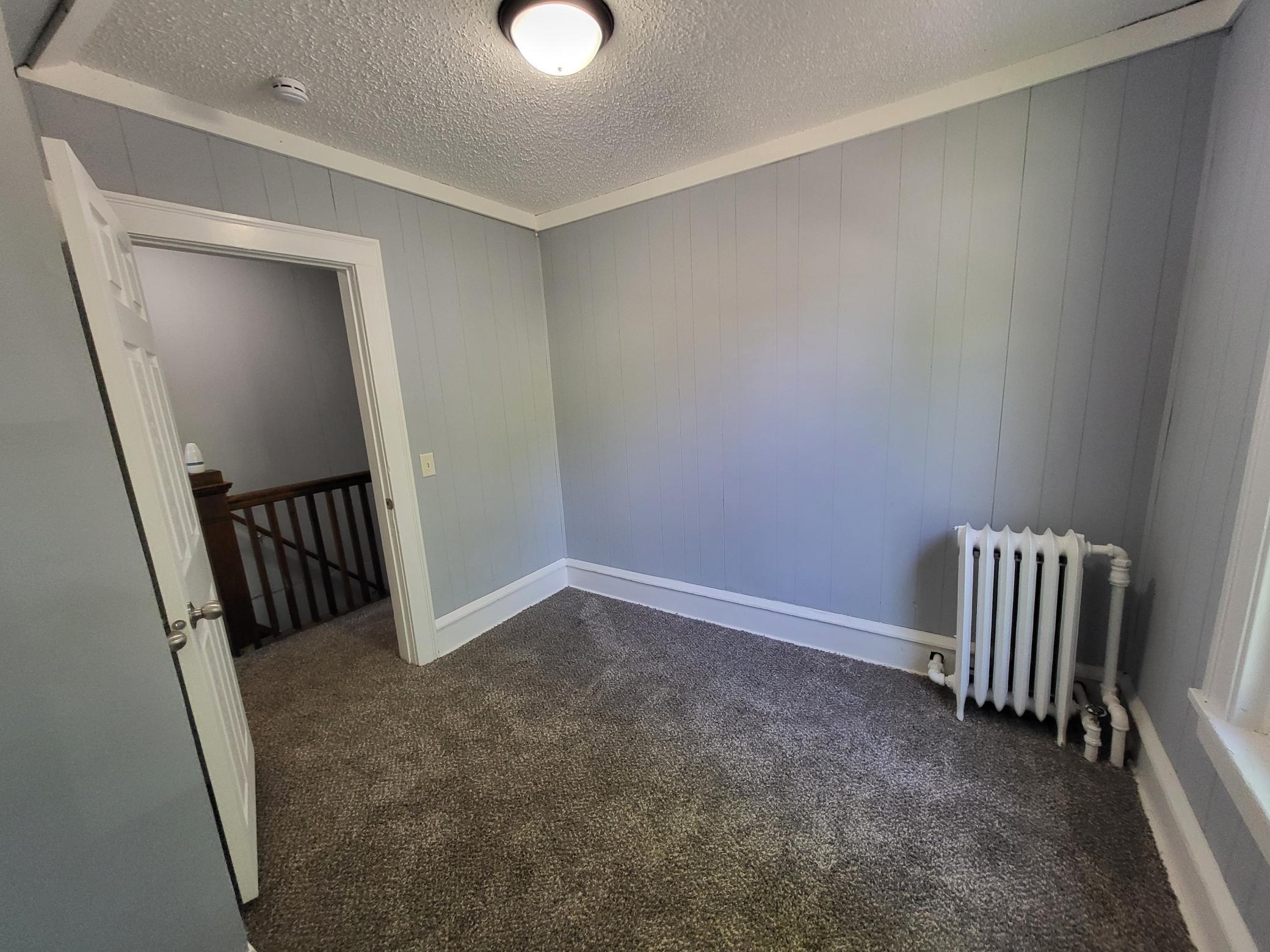 3014 Russell Avenue N