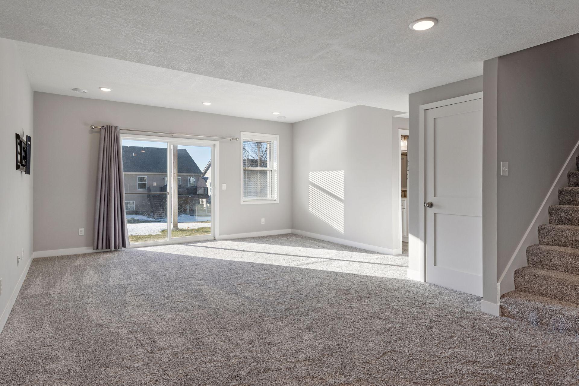 1353 Chestnut Circle