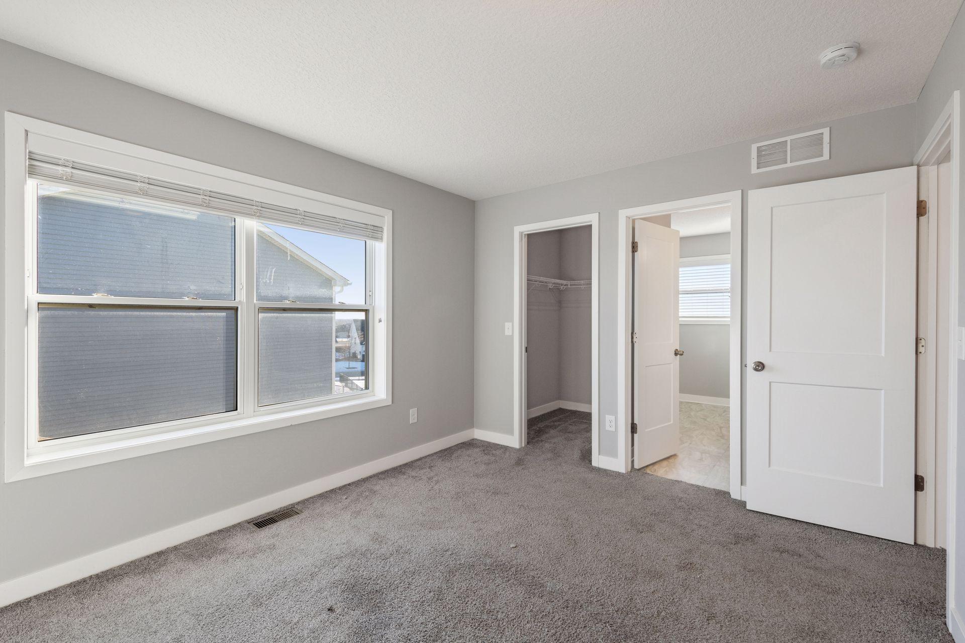 1353 Chestnut Circle