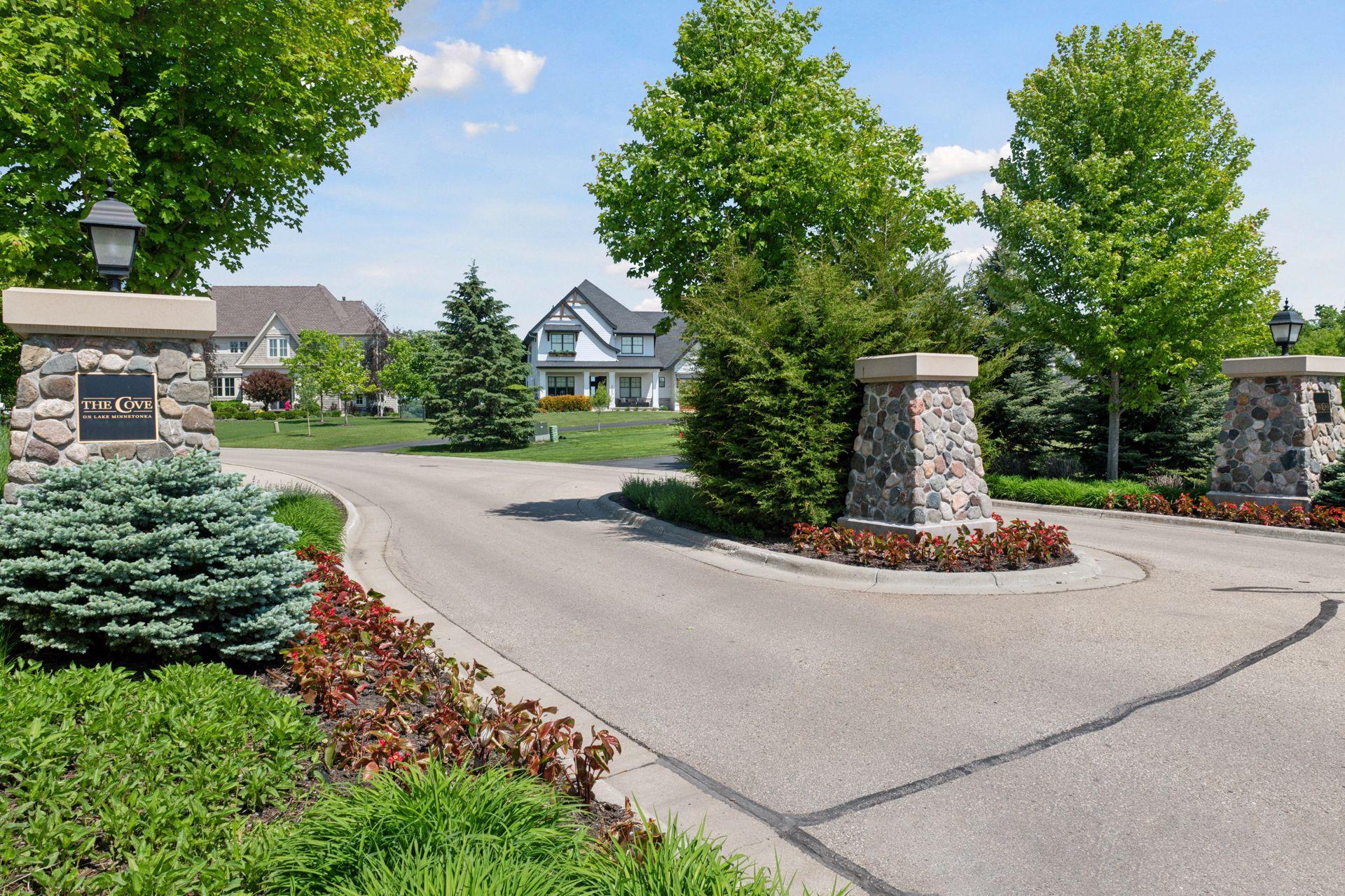 3758 Woodland Cove Parkway