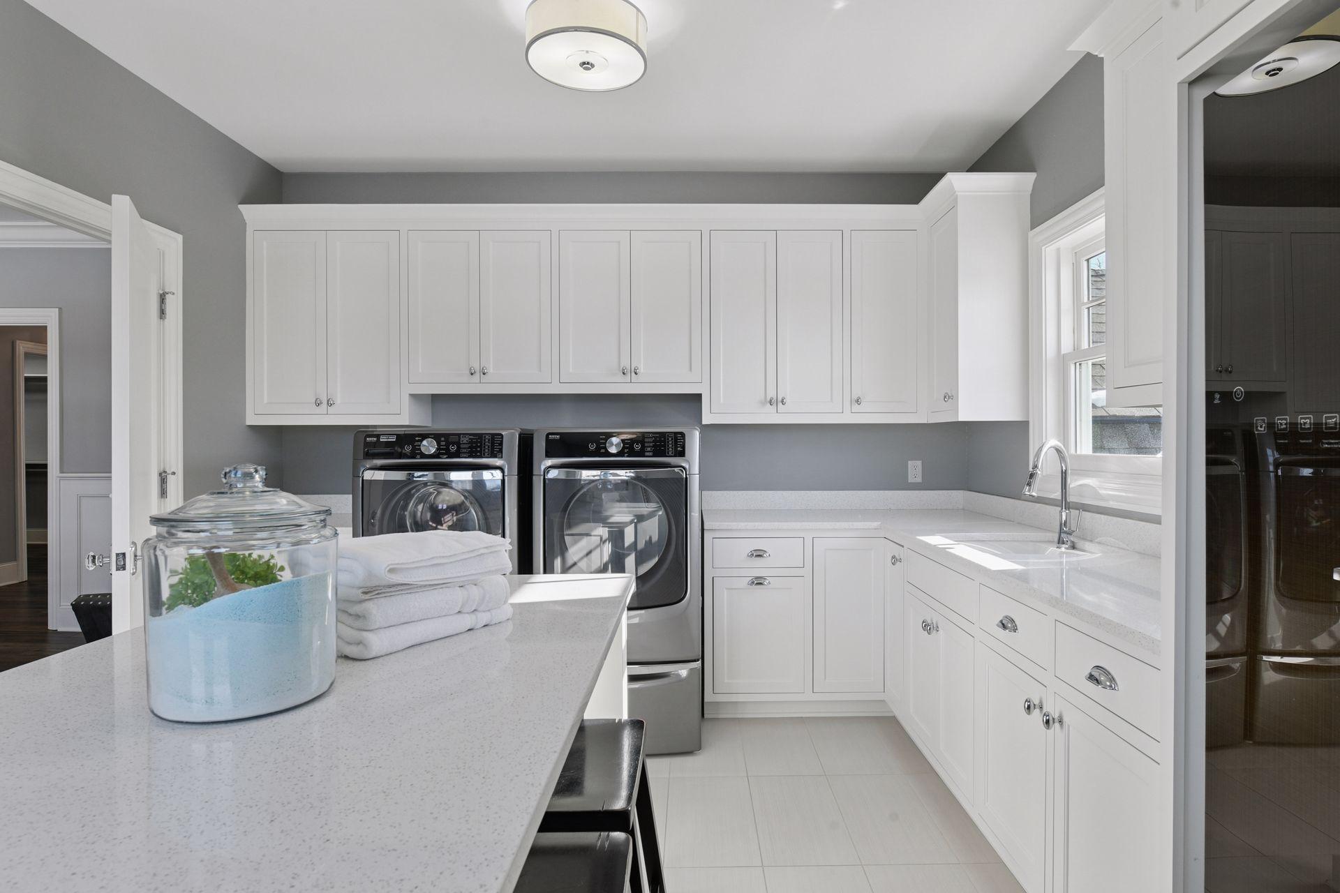 3758 Woodland Cove Parkway