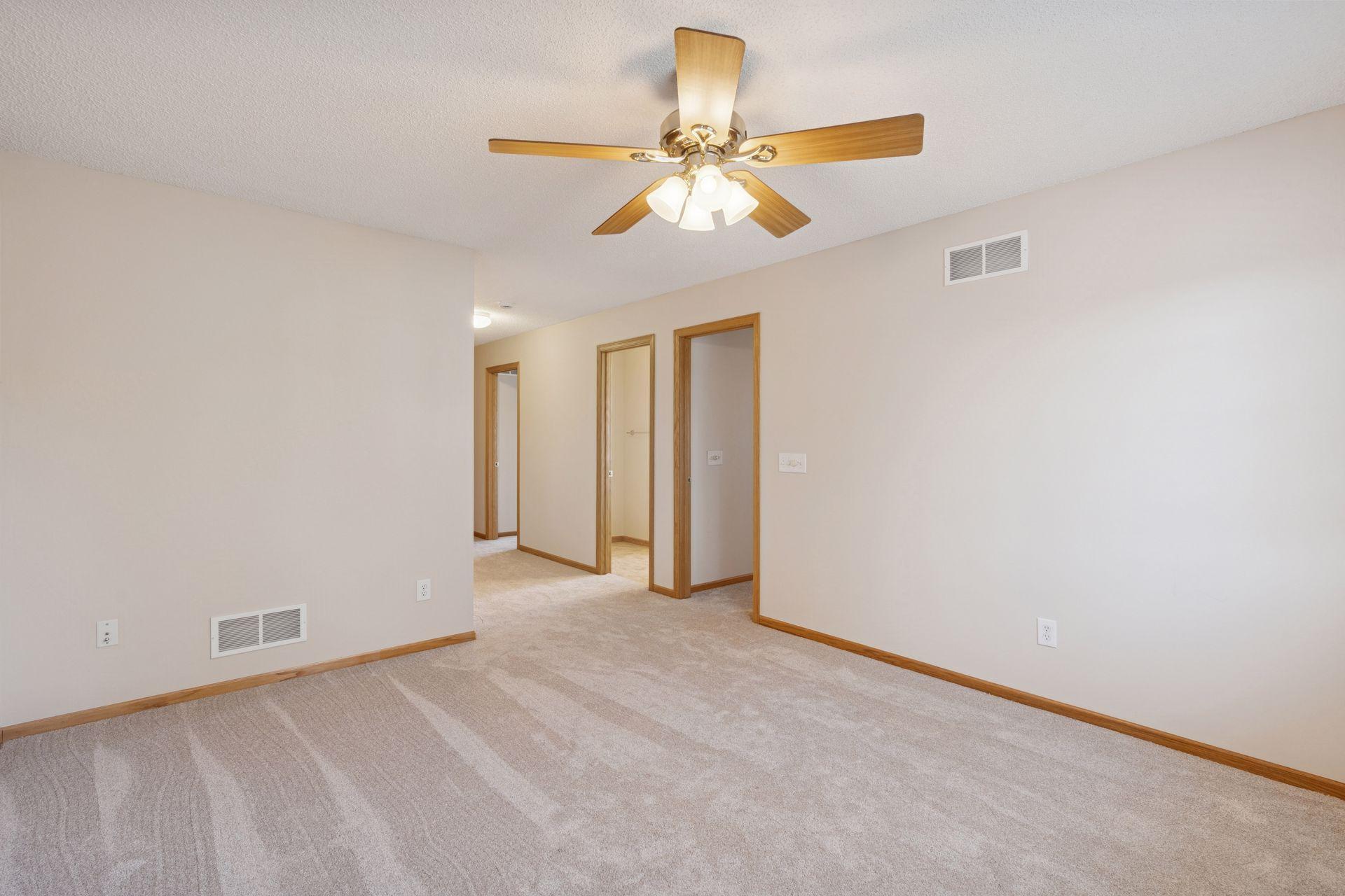 18051 69th Place N Unit: 2006