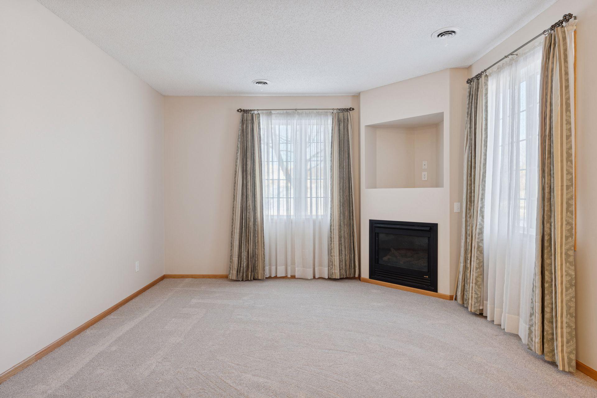 18051 69th Place N Unit: 2006