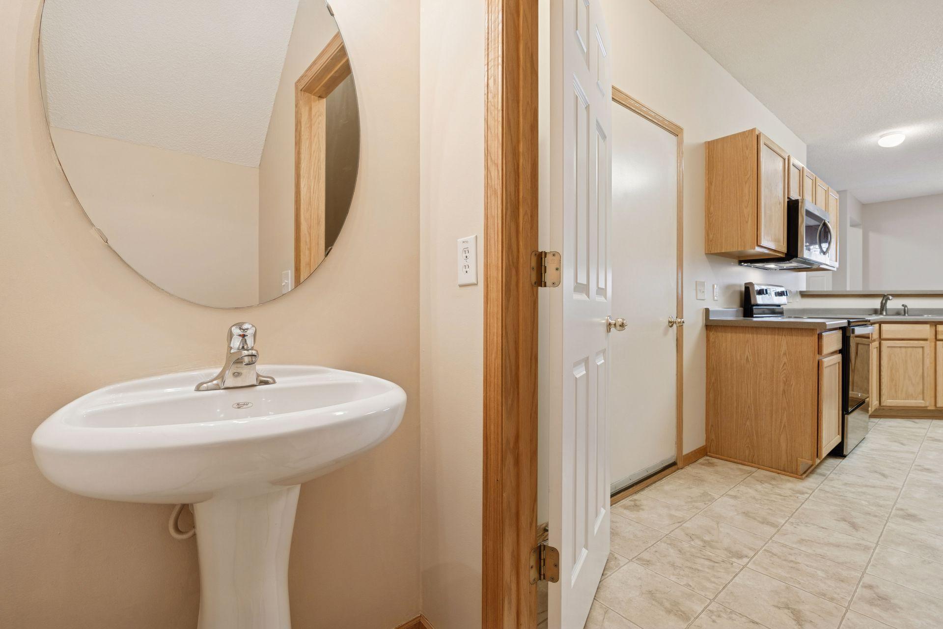 18051 69th Place N Unit: 2006