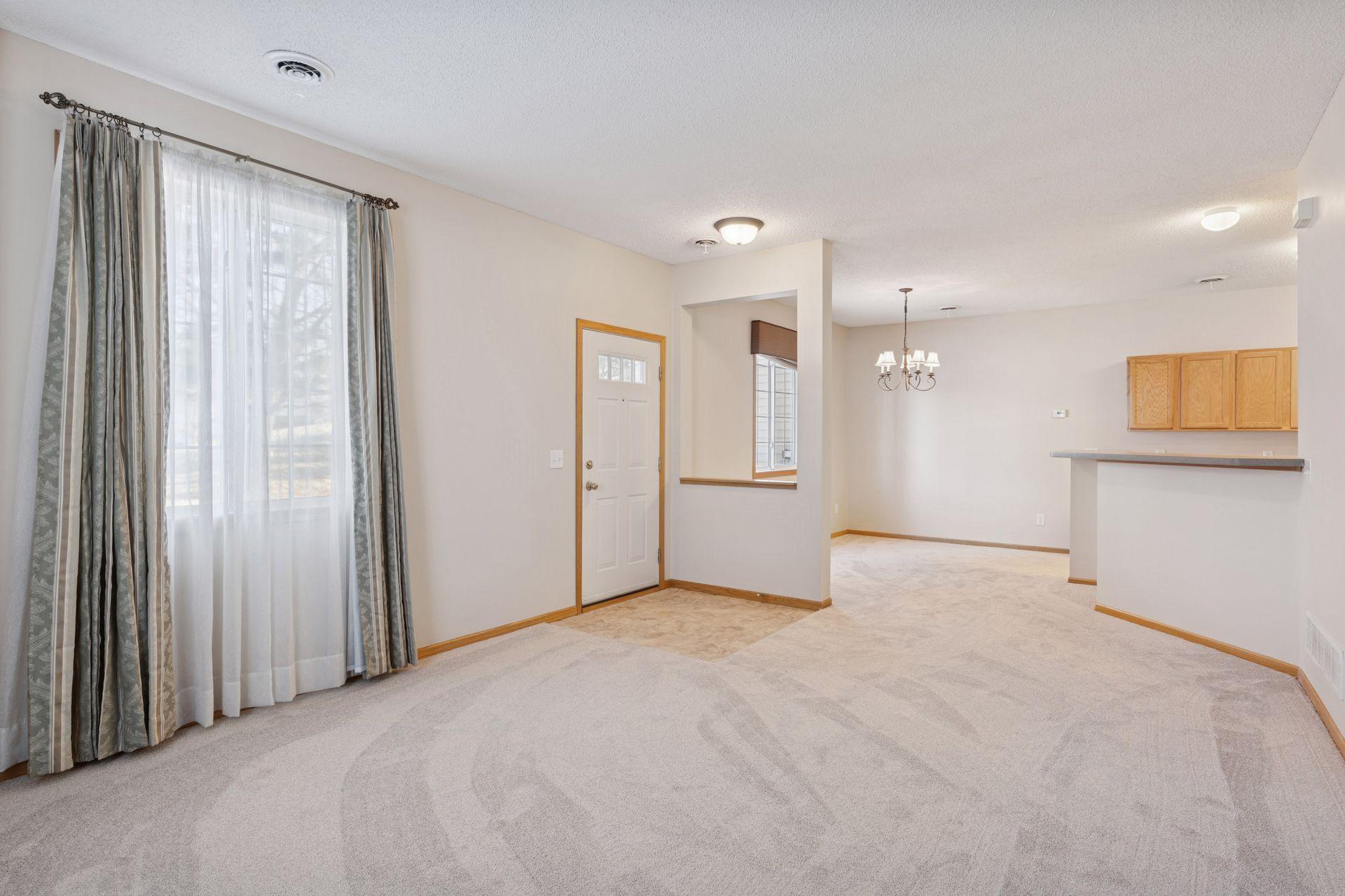 18051 69th Place N Unit: 2006