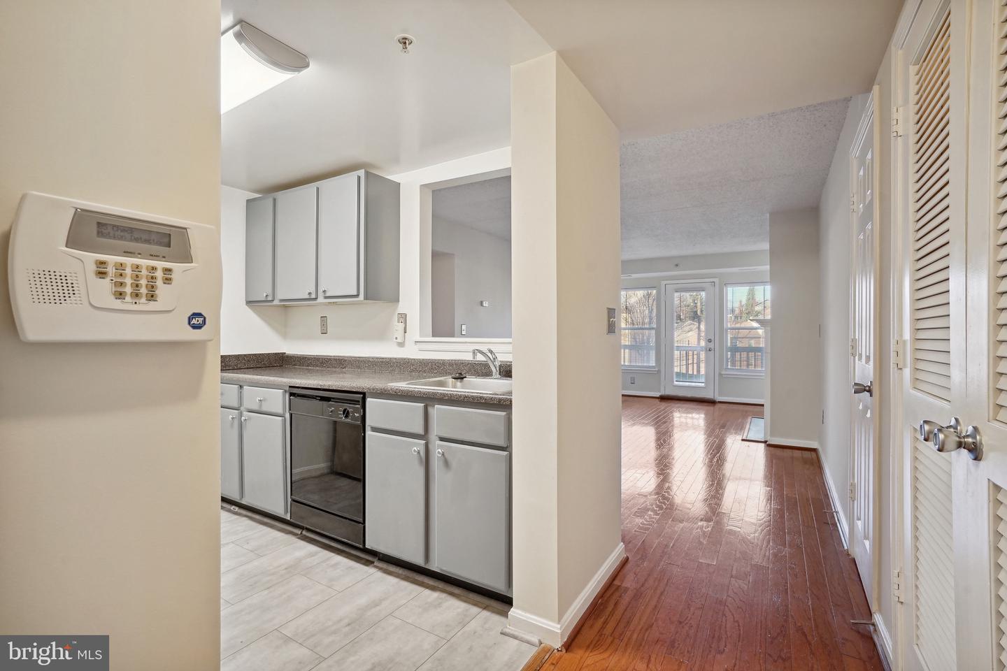 2607 DOUGLASS ROAD SE Unit: 101