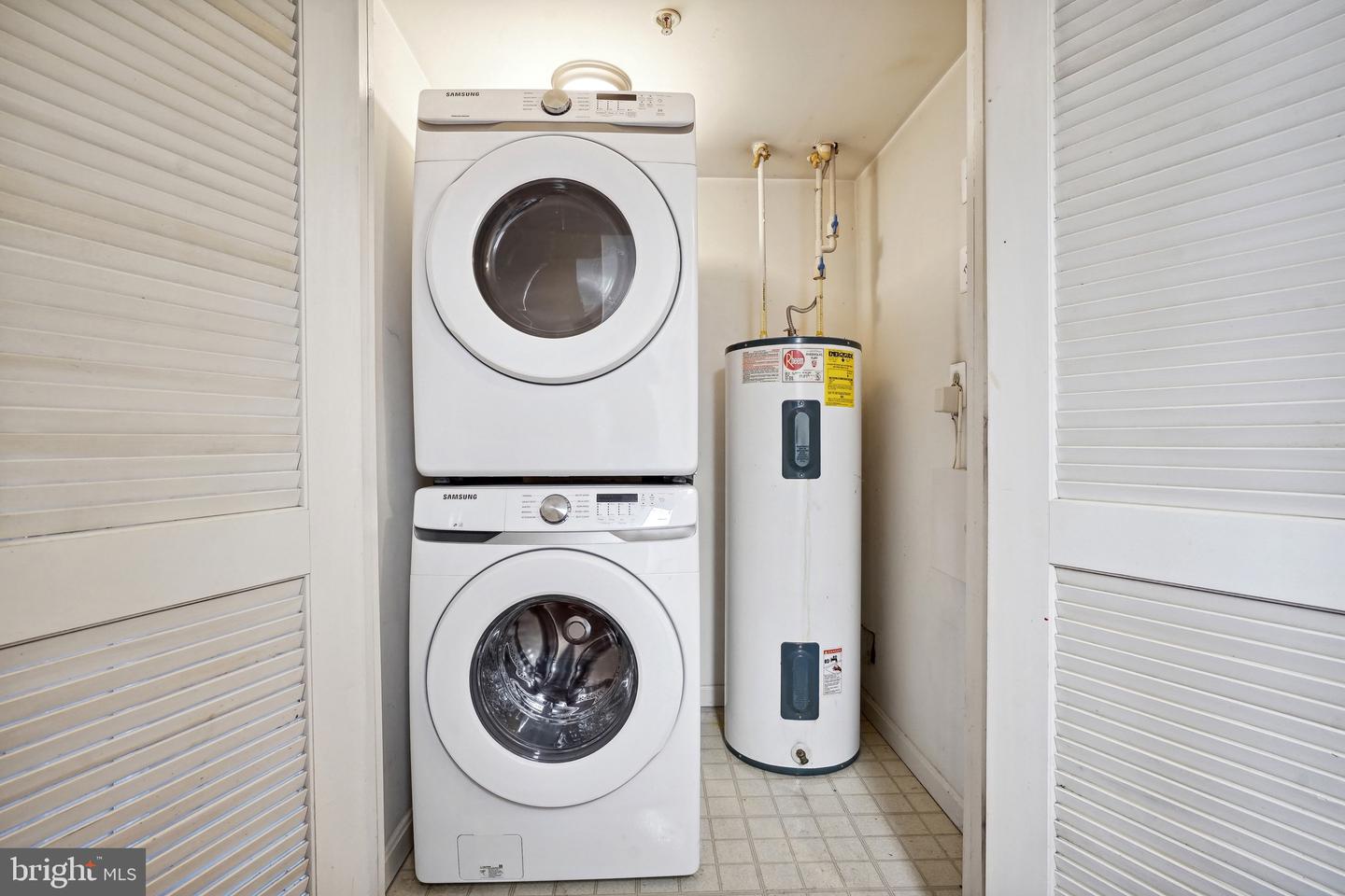 2607 DOUGLASS ROAD SE Unit: 101