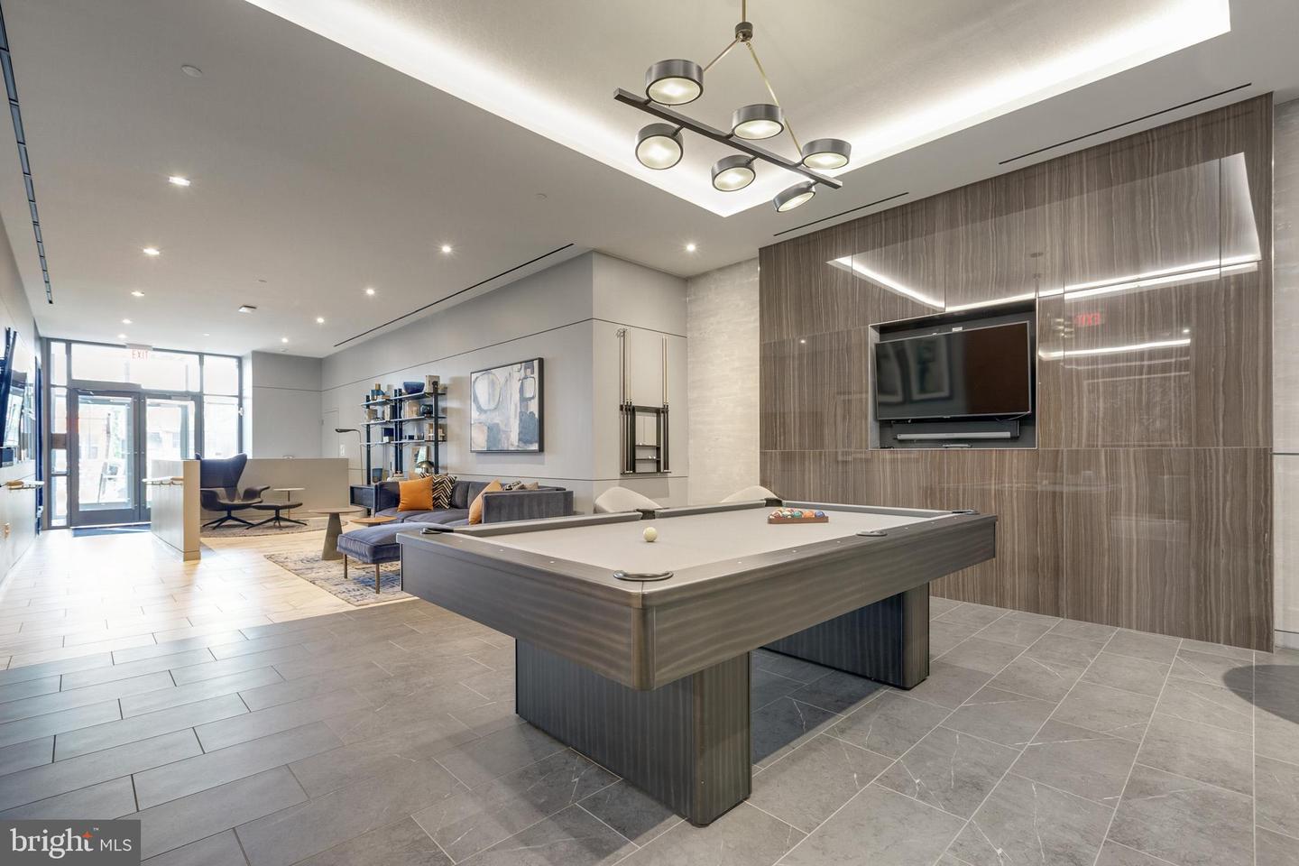 1211 VAN STREET SE Unit: 403